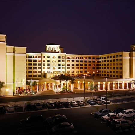 Doubletree Suites By Hilton Anaheim Resort/Convention Center Esterno foto
