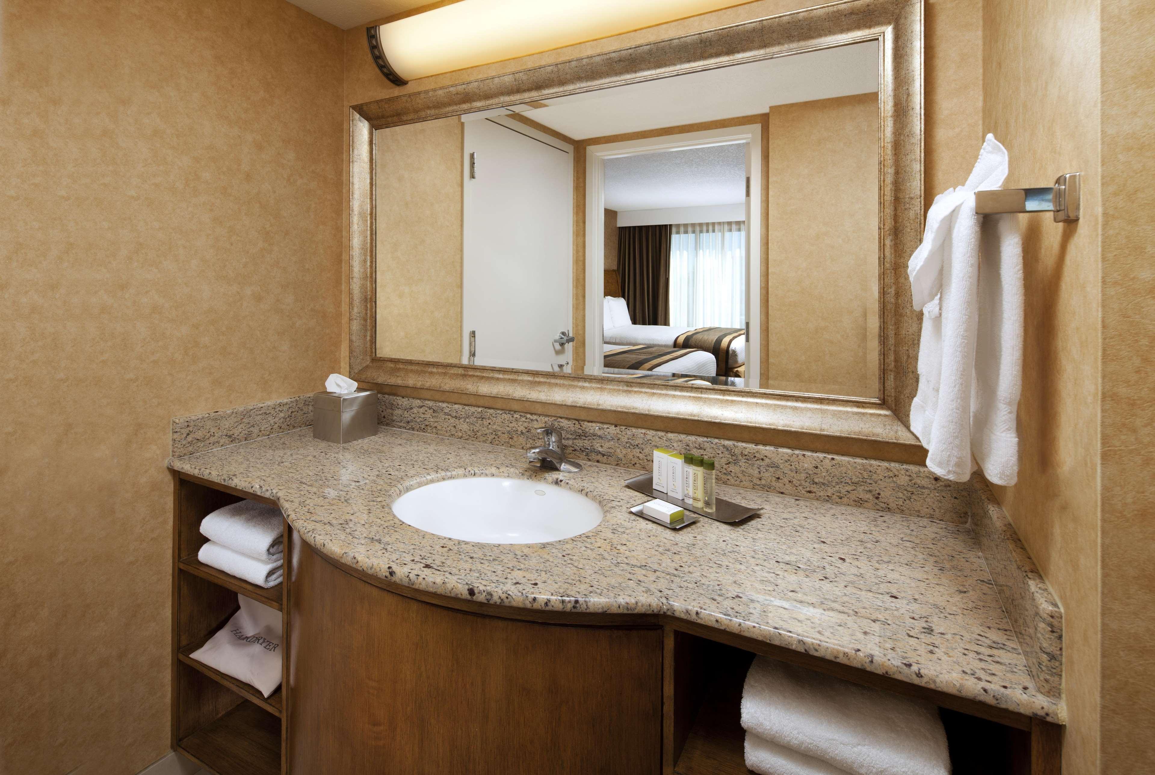 Doubletree Suites By Hilton Anaheim Resort/Convention Center Esterno foto