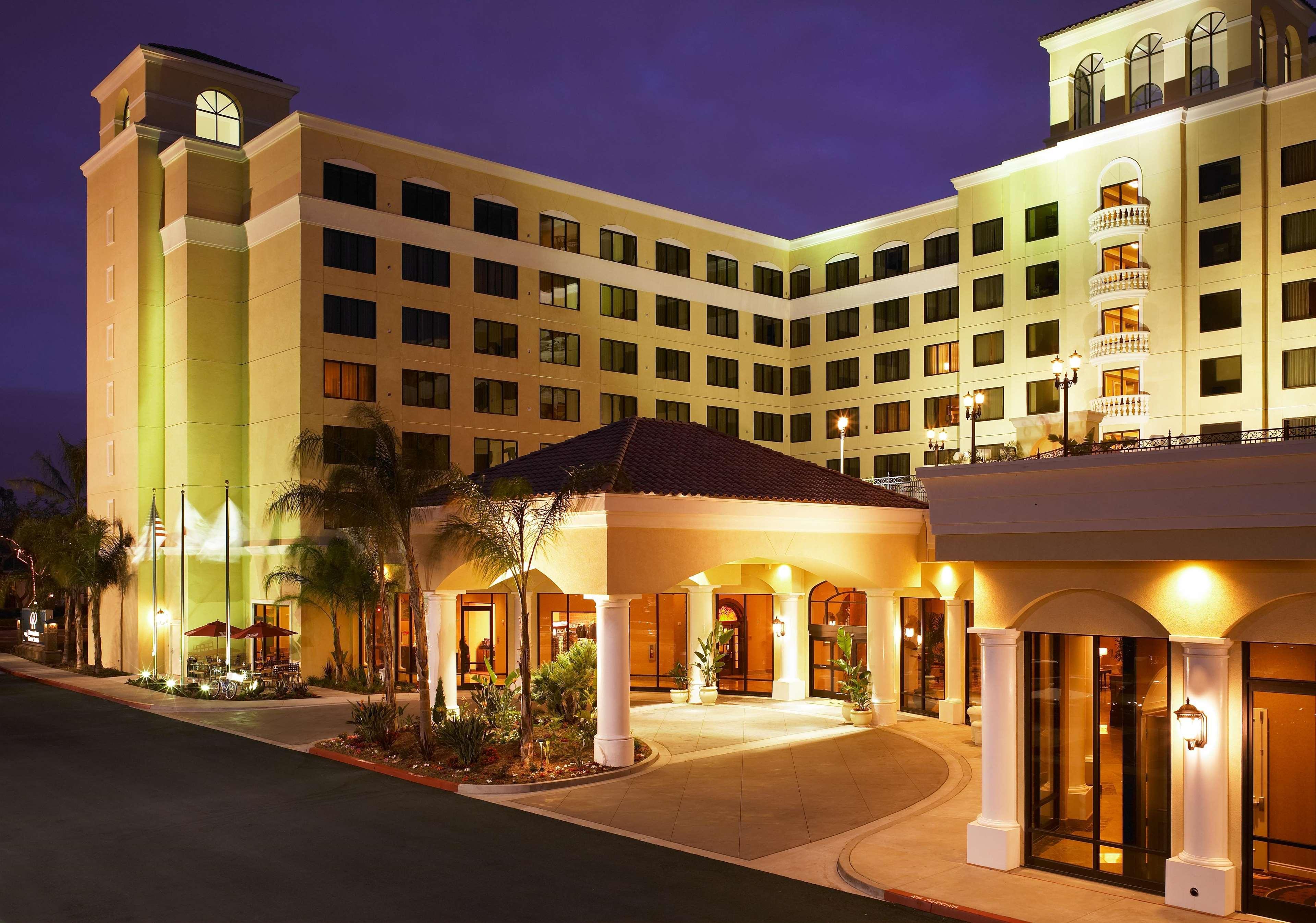 Doubletree Suites By Hilton Anaheim Resort/Convention Center Esterno foto