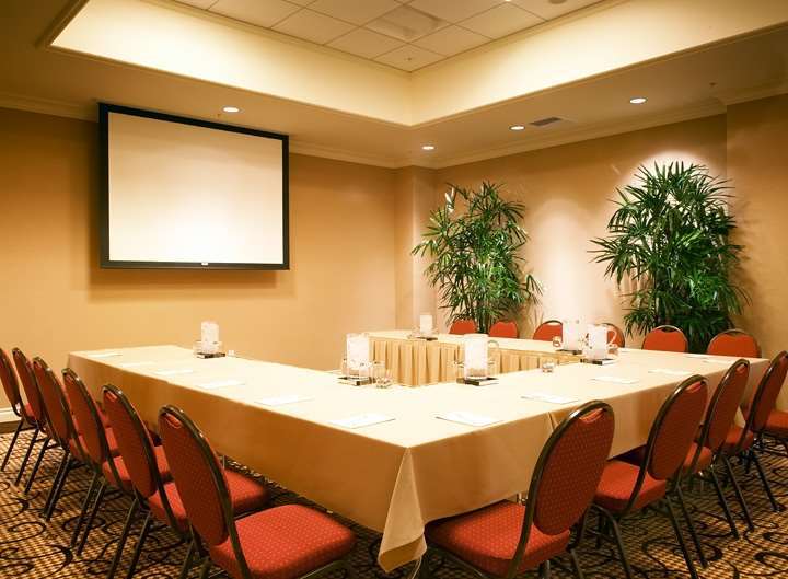Doubletree Suites By Hilton Anaheim Resort/Convention Center Servizi foto